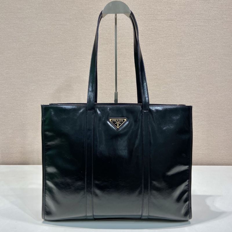 Pra*a tote bags